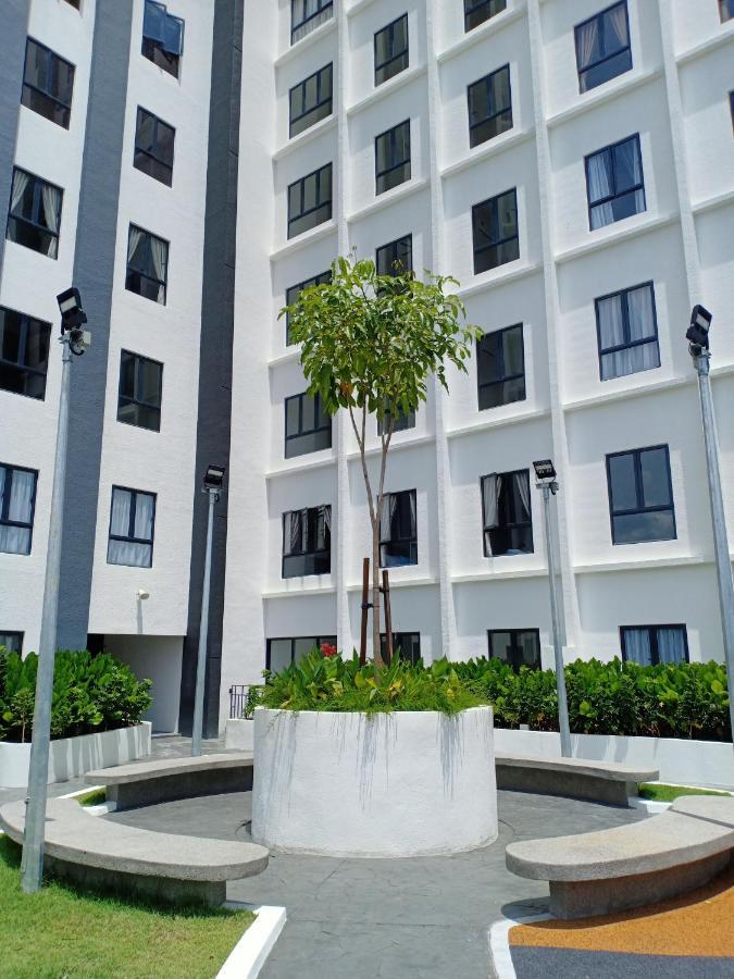 Ferienwohnung The Horizon By Mykey Ipoh Exterior foto